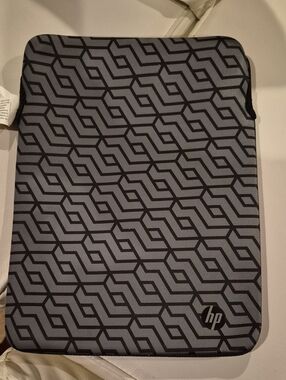 HP Gray and Black Geometric Laptop Sleeve